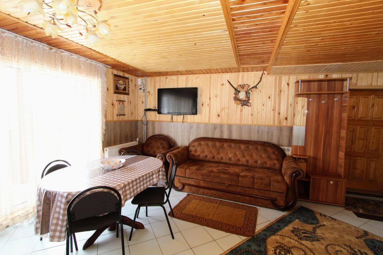 Котедж "Карпатський Краєвид" Yaremche Exterior photo